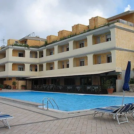 Borgo Saraceno Hotel-residence Hotel