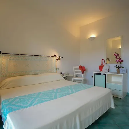 Borgo Saraceno Hotel-residence Hotel 4*
