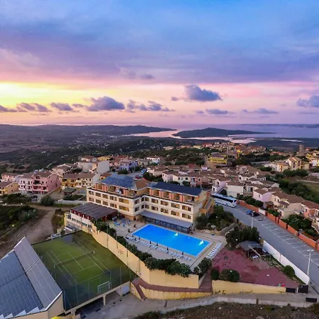 Borgo Saraceno Hotel-residence