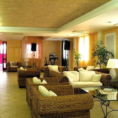 Borgo Saraceno Hotel-residence 4*