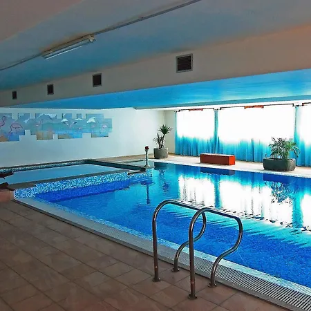 Borgo Saraceno Hotel-residence סנטה טרזה גאיורה