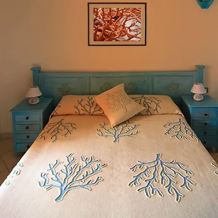 מלון Borgo Saraceno Hotel-residence