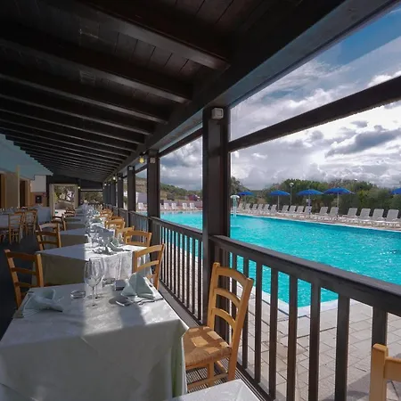 Borgo Saraceno Hotel-residence Hotel