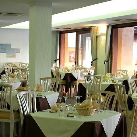 Borgo Saraceno Hotel-residence Hotel 4*