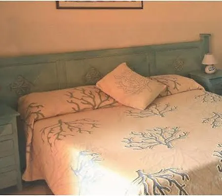 호텔 Borgo Saraceno Hotel-residence 4*